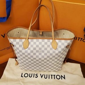 *Authentic* Louie Vuitton Neverfull MM